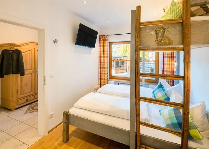 Zur Schoenen Aussicht Garni Garmisch-Partenkirchen