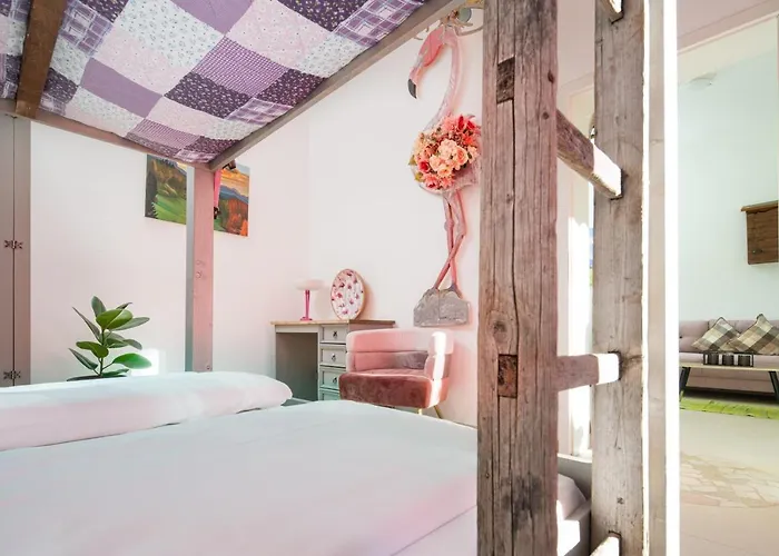 Guest house Zur Schoenen Aussicht Garni 3*