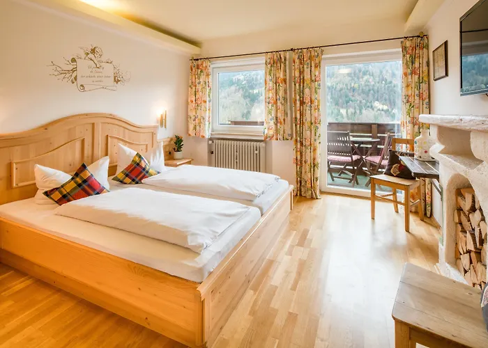 Zur Schoenen Aussicht Garni Guest house