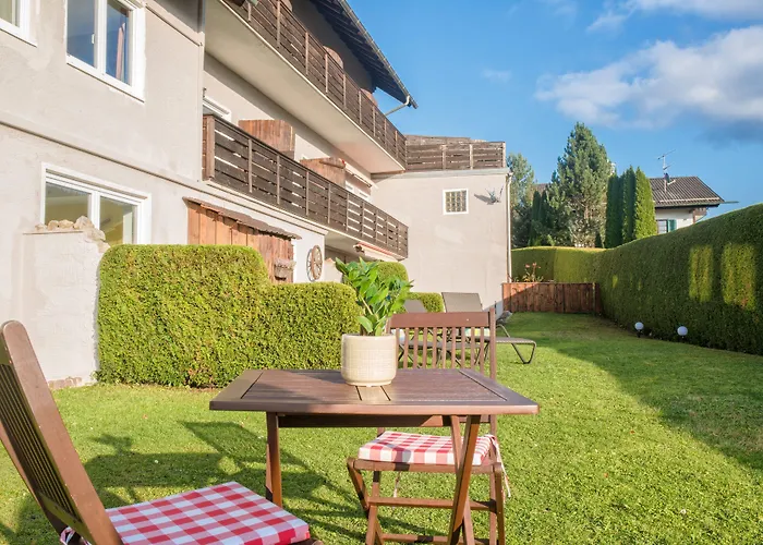 Zur Schoenen Aussicht Garni 3*