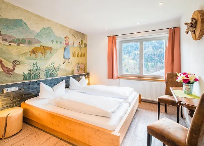 Zur Schoenen Aussicht Garni