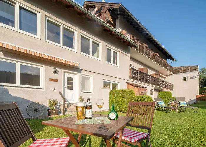 Guest house Zur Schoenen Aussicht Garni 3*