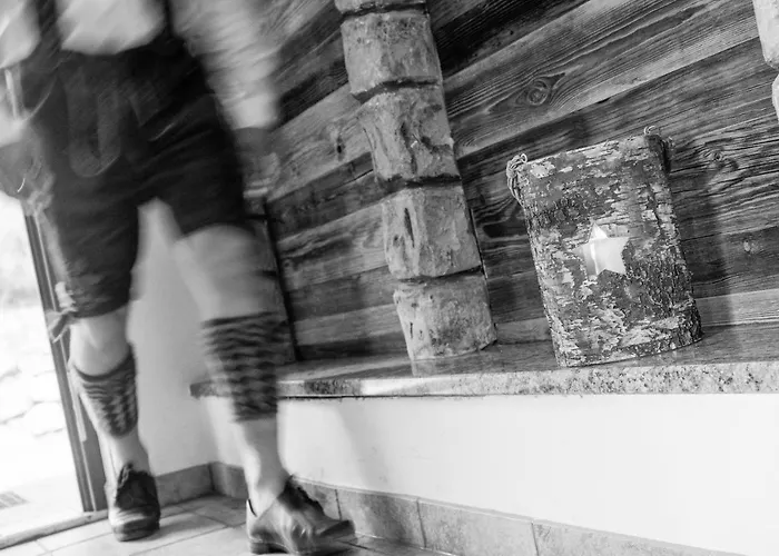 Zur Schoenen Aussicht Garni Gasthuis