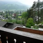 Pensión Zur Schoenen Aussicht Garni 3*