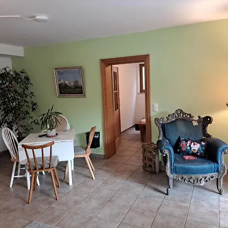Pensión Zur Schoenen Aussicht Garni 3*