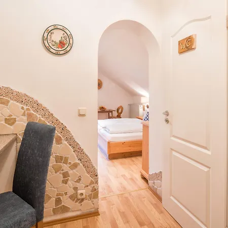 Zur Schoenen Aussicht Garni 3*