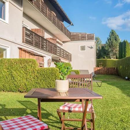 Zur Schoenen Aussicht Garni 3*