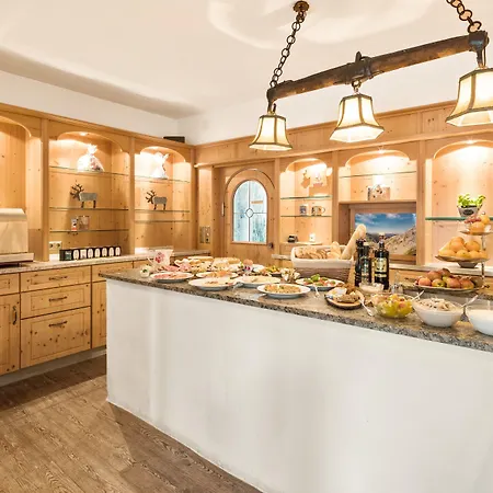 Zur Schoenen Aussicht Garni Garmisch-Partenkirchen