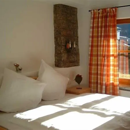 Zur Schoenen Aussicht Garni Guest house 3*