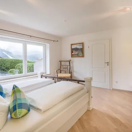 Guest house Zur Schoenen Aussicht Garni