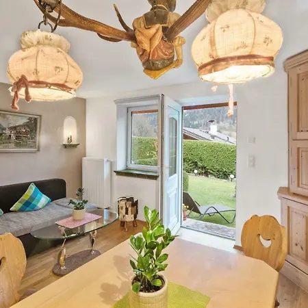 Zur Schoenen Aussicht Garni Guest house 3*