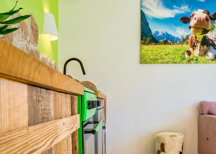 Гостьовий будинок Zur Schoenen Aussicht Garni