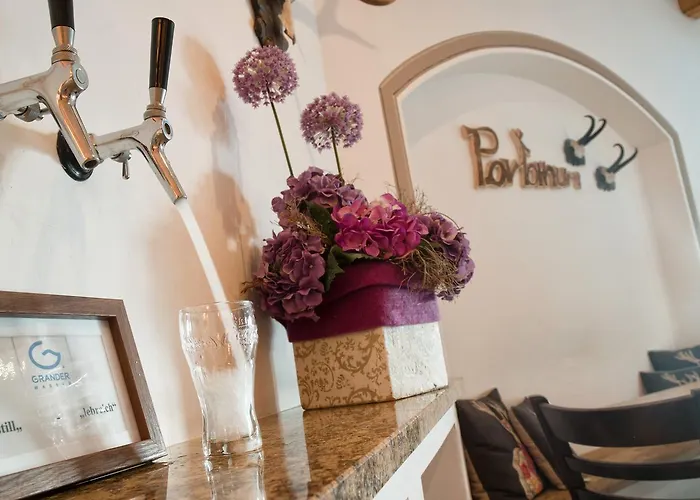 Zur Schoenen Aussicht Garni 3*