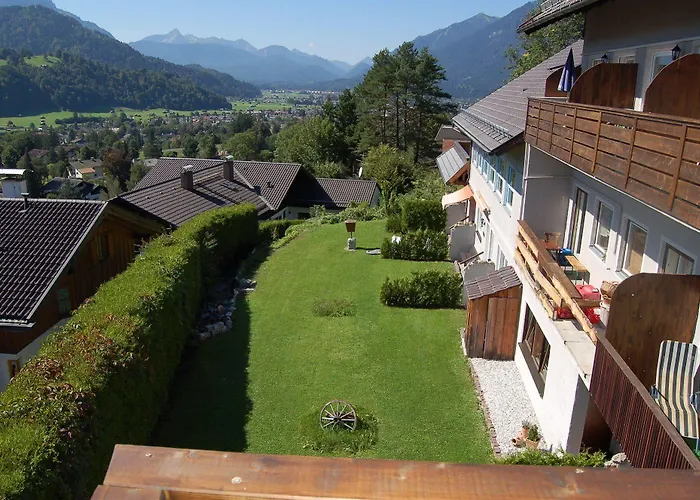 Zur Schoenen Aussicht Garni 3* Гармиш-Партенкирхен