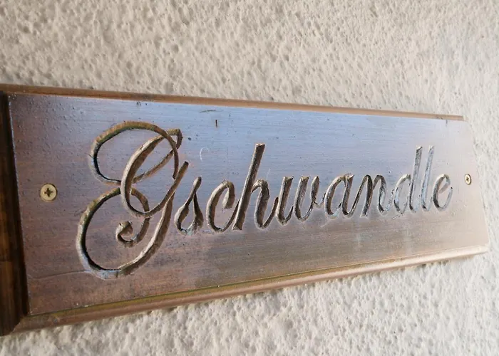 Zur Schoenen Aussicht Garni בית הארחה